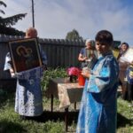 Крестный ход с иконой Божией Матери в деревне Арсеньево