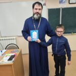 Урок в Чапаевской школе: о теплом Покрове и добрых сердцах