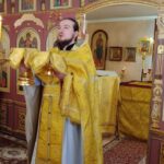 Почему литургия называется обедней?