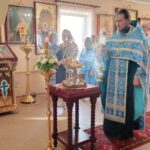 Всенощное бдение с чином выноса Плащаницы с изображением Пречистого образа Пресвятой Девы Марии в Екатерининском храме