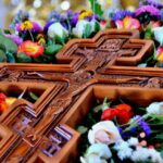 Протоиерей Николай Сухов совершил чин освящения меда в храме Вознесения Господня п. Мишино