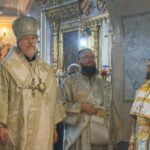 Митрополит Марк совершил Литургию в Христорождественском соборе Михайлова