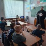 «Когда техника подвела, но выручила вера»: необычный урок в Рачатниковской школе